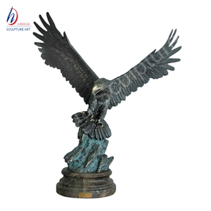 Décor occidental Art Métal Faucon Sculptures Cuivre Bronze Statue D'aigle - Product Image 6