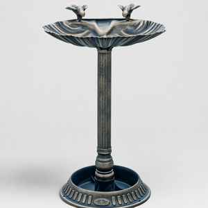 Bain d'oiseaux antique en résine, pour 2 oiseaux, résistant aux intempéries, écologique, en plastique PP, avec piédestal et bassin festonné - Product Image 1