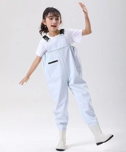 Salopette imperméable en PVC <span class=keywords><strong>rose</strong></span> en gros avec chaussures intégrées pour garçons et filles – Idéale pour les activités aquatiques - Product Image 2