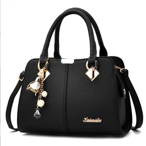 Wholesale Handbag With Pearl Flower Hanging Decoration Custom Logo Handbags Lychee Pattern Leather Hand Bags Purse