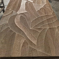 Panneau mural en bois sculpté en 3D avec motif de feuilles de fleurs et texture de grain naturel pour la décoration du salon et de la chambre