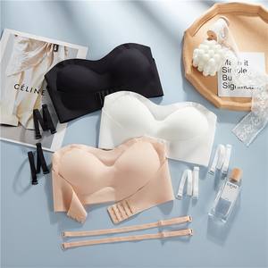 Reggiseno <span class=keywords><strong>senza</strong></span> fodera per donne con seno piccolo <span class=keywords><strong>che</strong></span> offre supporto antiscivolo e si adatta perfettamente al seno. - Product Image 4