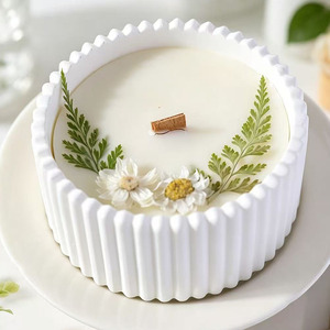 Großhandel Dekorative Duftkerze mit Natürlichen Getrockneten Blumen für Raumduft, Hochzeiten, Events und Firmengeschenke - Product Image 3