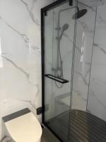 Haute qualité Durable préfabriqué conteneur maison Portable modulaire en acier espace Capsule pour Villa boutique salle de bain Camping hôtel usage domestique