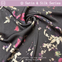 Tissu en satin d'acétate froissé, imprimé motif floral en feuille de vigne estampé or, style peinture à l'encre et traçage au pinceau, anti-plis, doux, pour vêtements féminins