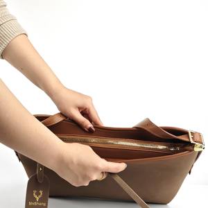 Bolsos de Lujo ALL4, Bolso Tote de Cuero para Mujer con Logotipo Personalizado y Gran Capacidad para el Trabajo y el Uso Diario - Product Image 2