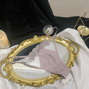 <span class=keywords><strong>Mini</strong></span> <span class=keywords><strong>string</strong></span> érotique pour femme, <span class=keywords><strong>string</strong></span> sexy en dentelle, culotte de bikini pour femmes, culotte sexy transparente en dentelle et en maille pour jeunes femmes, strings bon marché - Product Image 5