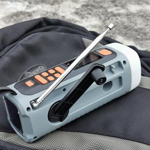 Rechargeable Factory 4500mAh Power Bank Radio Hand Crank Multi-band Solar USB Radio Charging 4 <b>LED</b> <b>Flashlight</b> AM FM SW - Product Image 6