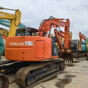 Excavatrice sur chenilles d'occasion Hitachi ZX135US de 13,5 tonnes, modèle ZX135US ZX55, hydraulique avec composants moteur et pompe essentiels - Product Image 6