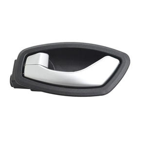 Poignées de porte intérieures compatibles Renault Fluence OE 806713870R & 806715396R, neuves, en plastique chromé - Product Image 3