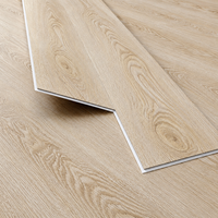 Rutschfester Wasserdichter SPC-Vinylboden Holzoptik Starrer Kern Klicksystem 6mm für Gewerbliche Innenrenovierung