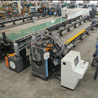 Ligne de production sur mesure pour la découpe, le marquage et le poinçonnage d'angles en acier de différentes tailles
