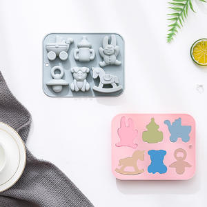 Moule en silicone à <span class=keywords><strong>thème</strong></span> bébé à 6 cavités pour le chocolat et le hochet de la sucette, y compris le <span class=keywords><strong>cheval</strong></span> à bascule, durable et facile à utiliser - Product Image 5