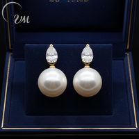 Orecchini a Perno UM Jewelry in Argento 925 Placcato Oro con Perle Naturali d'Acqua Dolce, Unisex/Uomo/Donna, per Matrimoni, Feste, Anniversari, Regalo Quotidiano
