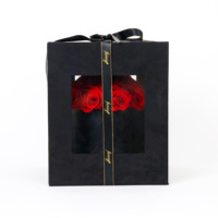 Nouveau design, emballage cadeau d'anniversaire de luxe, arrangement en forme de dôme longue durée, roses conservées en boîte