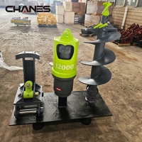 Tarière à trous de poteaux CHANES 100-900 mm pour chargeuse compacte avec moteur et boîte de vitesses, garantie 1 an