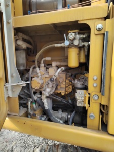 Excavatrice sur chenilles hydraulique CAT312E d'occasion, modèle 2024, moteur/pompe/boîte de vitesses inclus, état 90% NEUF, origine Japon, pour 312 tonnes - Product Image 6