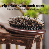 Brosse à boucles Marque privée Massage du cuir chevelu en bois Peignes d'hôtel Masseur méridien Bois de santal Cheveux Saline Peigne à dents larges