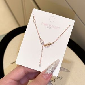 Collana di lusso Koi di lusso da donna ciondolo con zircone di forma geometrica alla moda catena di clavicola per anniversario luce di nicchia - Product Image 6