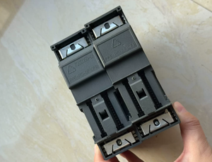 <span class=keywords><strong>6ES7322</strong></span>-1BH01-0AA0 SM322 โมดูลเอาต์พุตดิจิตอล S7-300 PLC - Product Image 1