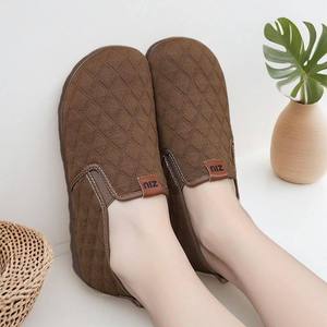 Zapatos de Primavera con Suela Suave y Estilo Moderno, Zapatos de Tela Transpirables y Cómodos para Mamá, Antideslizantes y Combinables con Todo - Product Image 3