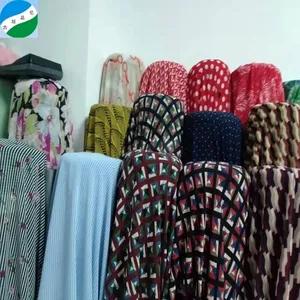 Güzel çiçek tasarım 100% polyester inci şifon baskı dokuma stok kumaş elbise için