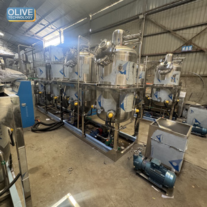 Nouvelle technologie : Usine de raffinage automatique d'huiles comestibles – Machine d'extraction, de raffinage et de désodorisation d'huile de palme, d'huile de cuisson, d'huile d'olive et d'huile de sésame - Product Image 1