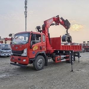 Camion grue à bras pliable Sinotruk Howman 4x2 8 tonnes avec grappin pour la manutention des matériaux - Product Image 4