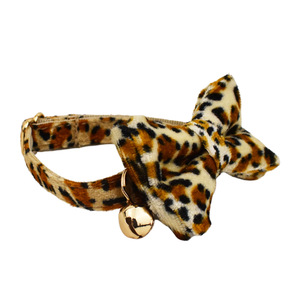 Collier élégant en velours pour <span class=keywords><strong>chat</strong></span> et chien, assorti d'un nœud papillon détachable et d'une clochette, accessoire décoratif mignon pour le cou des chats et des chiens - Product Image 5