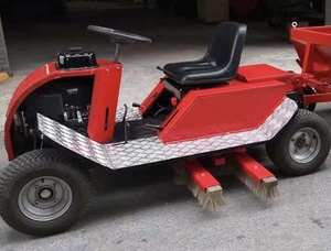 La mejor máquina de césped para campos deportivos, Peinador de relleno de arena con barredora de material PP sintético para campo de fútbol artificial - Product Image 4