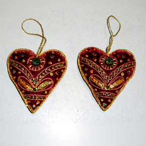 Hermoso Adorno Navideño Colgante para Interiores con Forma de Corazón Bordado - Product Image 1