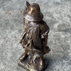 Tùy Chỉnh Lớn Truyền Thống Bronze Tượng Hat Crossbody Túi Thiết Kế Ngoài Trời Đường Phố Nhà Thờ Đền Vườn Điêu Khắc Đồng Thanh Thủ Công - Product Image 6