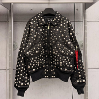 Veste bomber pour homme YSJY OEM personnalisée de haute qualité, lourde pour l'hiver, style streetwear, entièrement recouverte de rivets, fermeture éclair, col rabattu