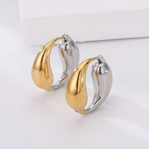 Juego de Joyería de Acero Inoxidable de Alta Calidad para Mujer, Aretes de Aro Chapados en Oro de Moda, Diseño Elegante, Personalizable para Fiestas - Product Image 1