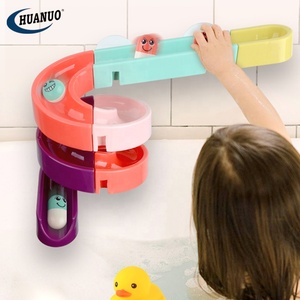 Jeu d'eau 44 pièces ensemble <span class=keywords><strong>de</strong></span> jouets <span class=keywords><strong>de</strong></span> bain, piste <span class=keywords><strong>de</strong></span> toboggan en forme <span class=keywords><strong>de</strong></span> canard pour bébé jouet <span class=keywords><strong>de</strong></span> bain jouet <span class=keywords><strong>de</strong></span> baignoire avec ventouse pour enfants et bébés - Product Image 2