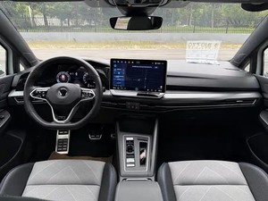 2025 Volks-wagen <span class=keywords><strong>Golf</strong></span> 2025 d'occasion Facelift 300TSI <span class=keywords><strong>R</strong></span>-<span class=keywords><strong>Line</strong></span> Edition Manipulation précise et agile Design classique Voiture allemande d'entré<span class=keywords><strong>e</strong></span> de gamme - Product Image 4