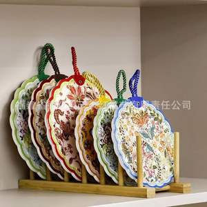 Alfombrilla de cerámica de lujo con aislamiento térmico, con asa de cuerda, forma irregular, diseño floral, para decoración del hogar y la cocina, fabricada en Quanzhou. - Product Image 1