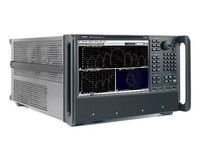 Analyseur de réseau micro-ondes KEYSIGHT N5221B PNA-X 10 MHz à 13,5 GHz
