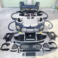 Kit carrosserie style X6M F96 pour BMW X6 (G06) 2020-2023 : pare-chocs avant et arrière, jupes latérales, extensions d'ailes, calandre et diffuseur