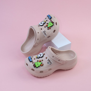 Zuecos Crocs para mujer, color caqui, suela gruesa, tacón de 3 cm, zapatos de playa para verano, antideslizantes, modernos y a la moda, zapatillas de punta cerrada - Product Image 5