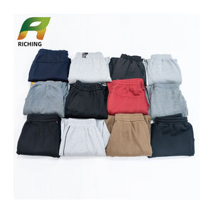 Venta DE FÁBRICA DE Guangzhou Riching, pantalones de mezclilla para hombre de <span class=keywords><strong>cuenta</strong></span> verificada, fardos de ropa de segunda mano del Reino Unido, chaqueta de grado de 45kg y 50kg - Product Image 6