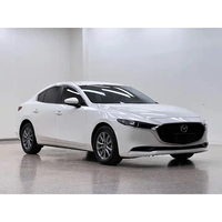 2021 Mazda 3 Axela Offre Spéciale voiture à carburant compacte 2.0L moteur R16 pneus sièges en tissu les deux transmissions automatiques manuelles utilisées
