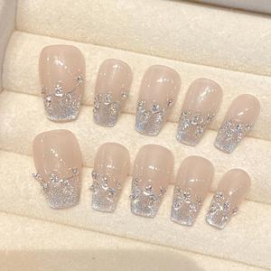 Conception #1763 fait à la main paillettes argent nu Style français couverture complète mariée <span class=keywords><strong>mariage</strong></span> court cercueil presse sur bling ongles diamant ongles - Product Image 1