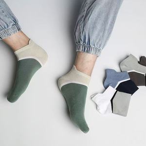 Chaussettes de cheville de style d'été unisexes Chaussettes de fitness basses respirantes en tricot fin frais et léger pour les jeunes - Product Image 3