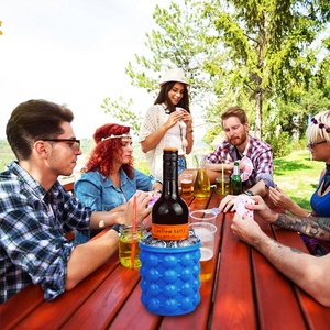 Hielera Portátil 2 en 1 de Silicona Grande, Fabricante de <span class=keywords><strong>Cubitos</strong></span> de Hielo de Silicona <span class=keywords><strong>con</strong></span> <span class=keywords><strong>Tapa</strong></span> - Product Image 6