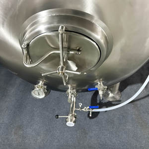 Réservoir de bière brillante à carbonatation empilable de 500L/Réservoir de bière brillante de 500L avec gaine à fossettes et couche d'<span class=keywords><strong>isolation</strong></span> - Product Image 5