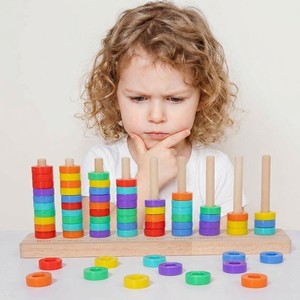 Set Personalizzato Montessori in Legno con Anelli Arcobaleno, <span class=keywords><strong>Gioco</strong></span> di Abbinamento Colori e Impilamento, Giocattoli Educativi per l'Apprendimento Precoce dei Bambini - Product Image 2