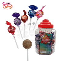 Doppelt Gedrehter Kugel-Lollipop mit Kaugummi-Füllung und Hartbonbon