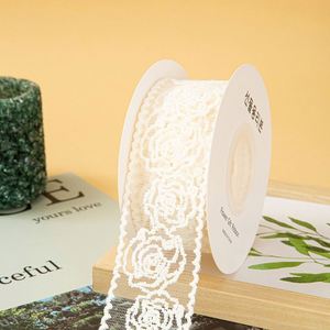 Ruban de dentelle florale brodé vintage de 4 cm x 5 yards, best-seller, pour emballage cadeau de mariage et décoration nuptiale - Product Image 2