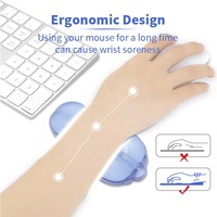 Tapis de souris en gel transparent en forme d'ours de dessin animé bleu cristal Kawaii avec repose-poignet résistant à l'eau pour le jeu, la maison et le bureau